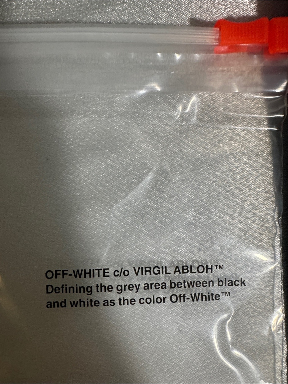 OFF-WHITE Clear Phone Pouch with Black lanyard and Red Tag🔥New! - Picture 4 of 4